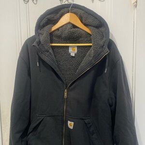 Carhartt Men’s Large Insulated sweatshirt